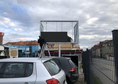 Aufbau LED Werbewand Bautzen