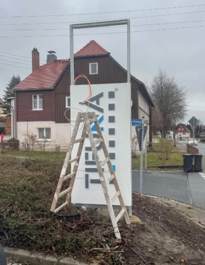 Projekt TIFUNA-Oderwitz Umbau Pylon mit Led Screen AQ P3.9mm ( 2x 1qm)